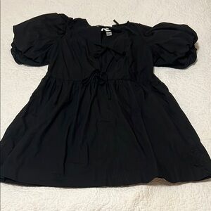 H&M Divided Black Puff Sleeve Dress